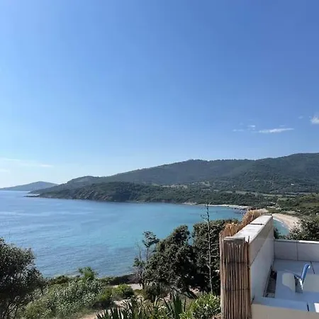 Apparemment Bord De 2 A 5 Personnes 아파트 사공